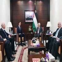 صحيفة إسرائيلية: مصر والأردن السعودية والإمارات تؤيد طرح صفقة القرن رغم الرفض الفلسطيني