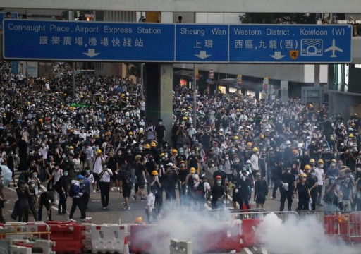 الصين.. إصابة 22 شرطيًا وتوقيف 11 متظاهراً في أعمال شغب