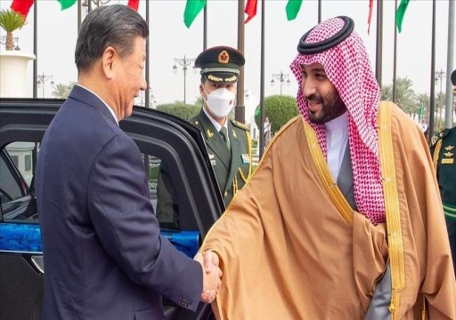 السعودية والصين تبحثان تعزيز وتطوير العلاقات بين البلدين