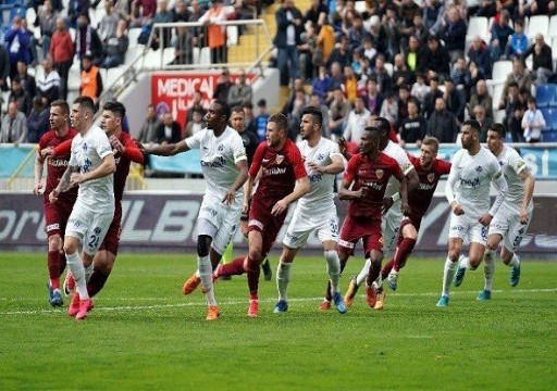 إيقاف الدوري التركي أخيرا بعد شكاوى اللاعبين