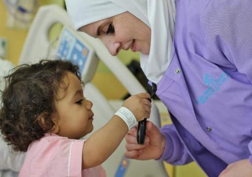 مستشفى إماراتي يعلن عن علاج أول طفل عالميا من التهابات كورونا