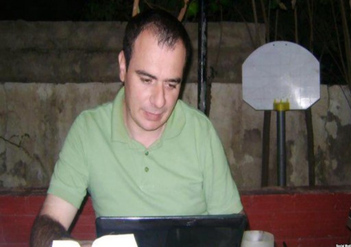 أبوظبي ترفض إطلاق صحفي أردني رغم انتهاء محكوميته