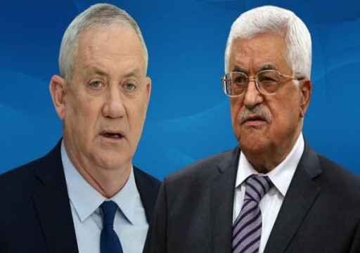 الرئيس الفلسطيني يلتقي وزير دفاع الاحتلال وحماس تستنكر
