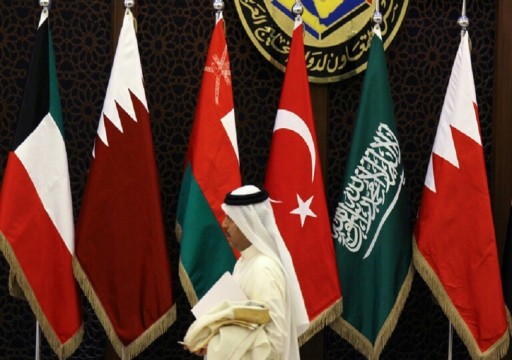 صحيفة كويتية: المصالحة الخليجية ستتم على مرحلتين "تجريبية أولا.. ثم كاملة "