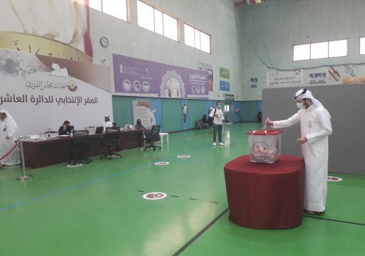 إقبال كثيف للناخبين في أول اقتراع لمجلس الشورى القطري