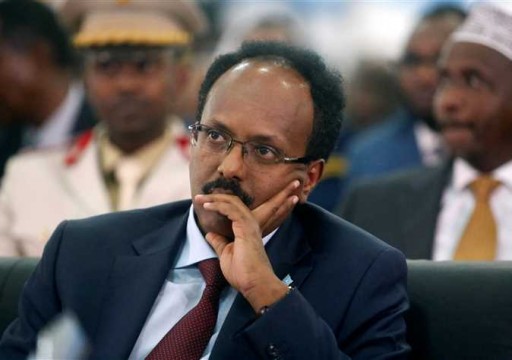 الرئيس الصومالي يغير القادة الأمنيين ويعين بديلاً لرئيس بلدية مقديشو
