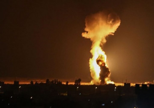 جيش الاحتلال يقصف مواقع لـ”حماس” في قطاع غزة والمقاومة ترد