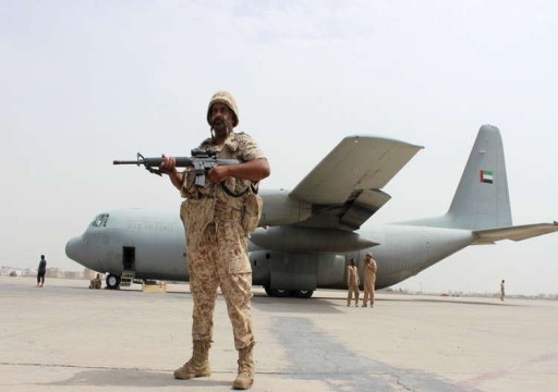 وسائل إعلام يمنية: وصول طائرة إماراتية إلى سقطرى تحمل ضباطاً إماراتيين وأجانب
