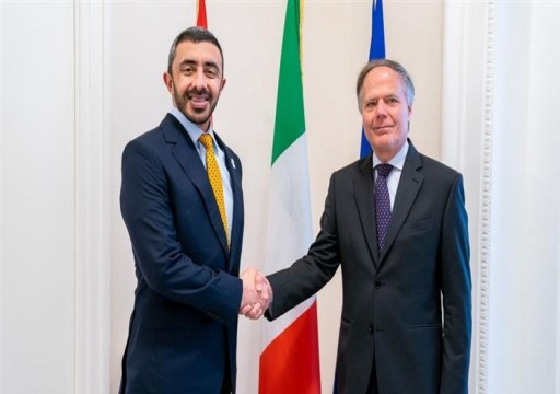 عبدالله بن زايد يبحث الملف الليبي مع وزير خارجية إيطاليا