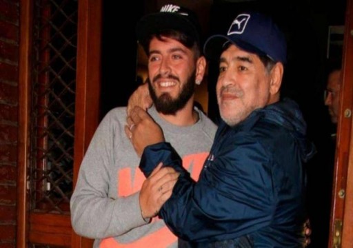 نجل مارادونا يطالب بالحصول على الجنسية الأرجنتينية