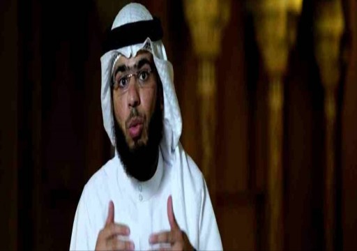 بعد إجراءات محاكمته أمام الجنايات.. قناة أبوظبي توقف برنامج وسيم يوسف