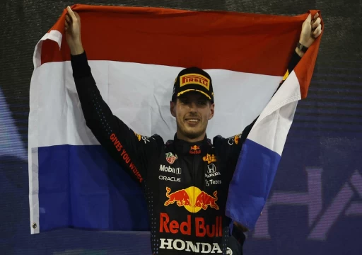 الهولندي فيرستابن ينتزع جائزة أبوظبي للفورمولا 1