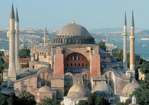 أردوغان يصدر مرسوما بتحويل آيا صوفيا إلى مسجد بعد حكم قضائي