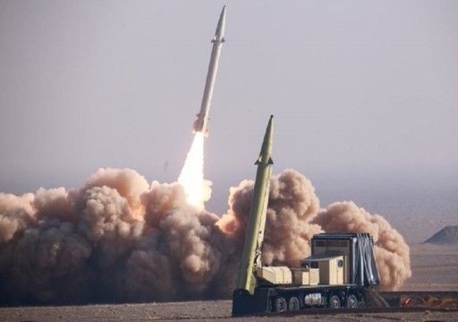 إيران تجري مناورات بصواريخ بعيدة المدى ضد أهداف "افتراضية" بالمحيط الهندي