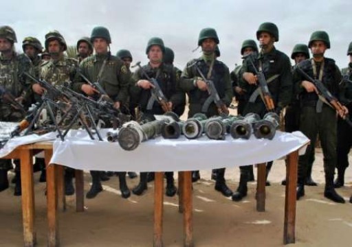 الجزائر.. الجيش يضبط منظومة صواريخ مضادة للطائرات وترسانة من الأسلحة