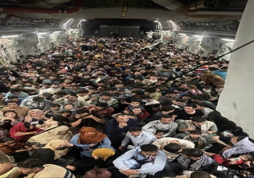 واشنطن تحقق بحادث سقوط أفغان من طائرة تابعة لها خلال عمليات الإجلاء