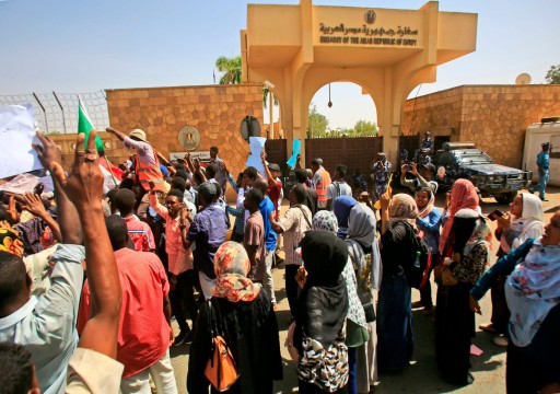 الخرطوم.. مسيرة منددة بـ"تدخل" السيسي في الشأن السوداني