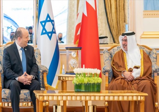 ولي عهد البحرين ورئيس وزراء الاحتلال يبحثان تعزيز التعاون
