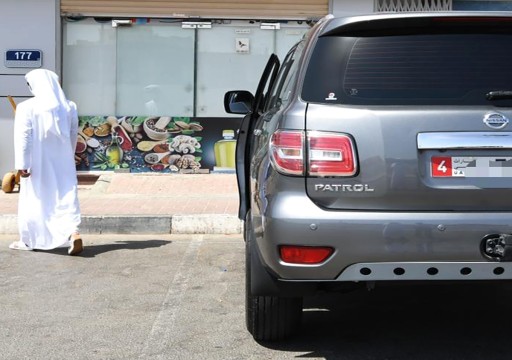 مع دخول الصيف.. شرطة دبي تحذر من ترك السيارات بحالة التشغيل تجنبا للسرقة