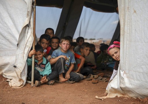"الغذاء العالمي" يعلق المساعدات لـ50 ألف شخص جنوب إدلب