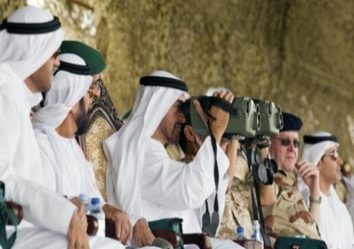 ناشط سعودي ينتقد "النهج الإماراتي" في التعامل مع عُمان