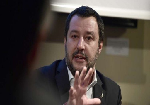 وزير داخلية إيطاليا يستفز المسلمين بتصريح عنصري جديد