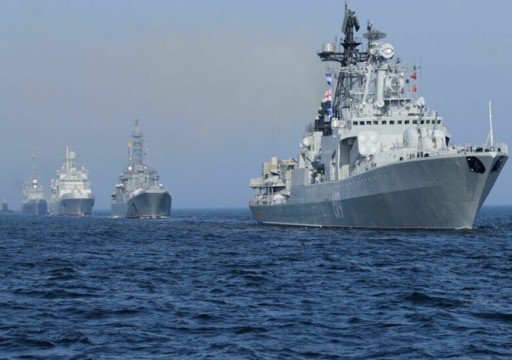 أسطول البحر الأسود الروسي ينقل بعض غواصاته من القرم