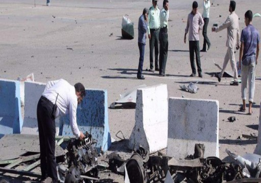 انفجاران يستهدفان مركزاً للشرطة جنوب شرقي إيران