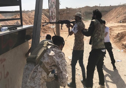 قوات "الوفاق" تستعيد السيطرة على العزيزية ومعسكر اللواء الرابع