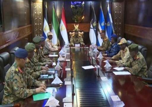 السودان.. المجلس العسكري يقيل النائب العام وينظم انتخابات خلال عام