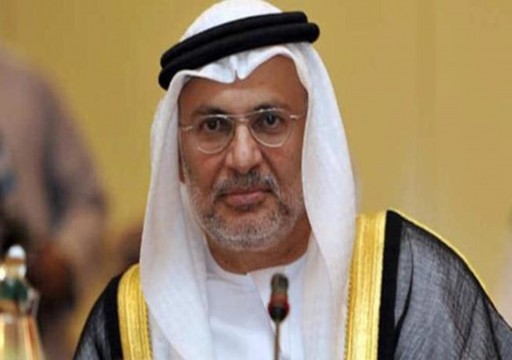 قرقاش: الإمارات تؤمن بثقافة "حقوق الإنسان"