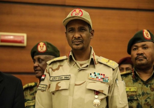 السودان.. مستشار حميدتي يصف المقاومة الفلسطينية بـ”الإرهاب”