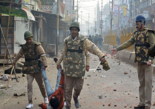 صحيفة بريطانية: الهند تدعي أنها "أمّ الديمقراطية في العالم" في وقت تقتل المسلمين وتنكل بهم