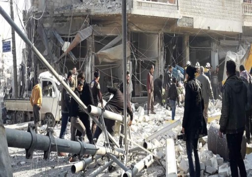 مقتل وإصابة 32 مدنياً في قصف لنظام الأسد على سوق شعبي بريف إدلب