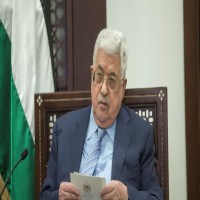 قيادي فتحاوي يقول إن عباس يواجه محاولات لعزله