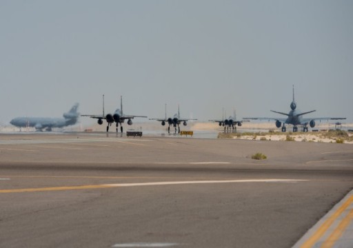 طائرات أمريكية تصل قاعدة الظفرة بأبوظبي لدعم العدوان الإسرائيلي على غزة
