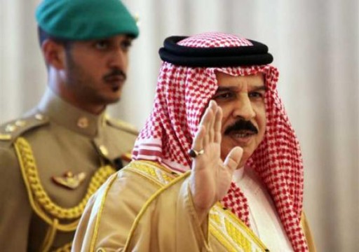 قناة عبرية: حاخام إسرائيل سابقًا التقى ملك البحرين في المنامة