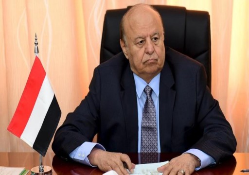 الرئيس اليمني يعين وزيراً للدفاع ورئيساً لهيئة أركان الجيش