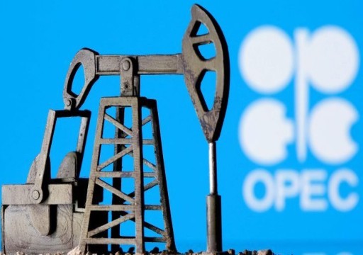 ارتفاع أسعار النفط وسط توقعات بخفض أوبك الإنتاج