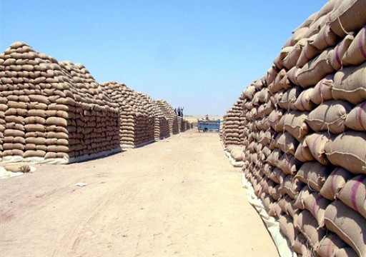 أبوظبي والرياض تقدمان 540 ألف طن قمحا إلى السودان