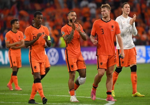 هولندا تلحق بإيطاليا وبلجيكا إلى ثمن النهائي الأوروبي