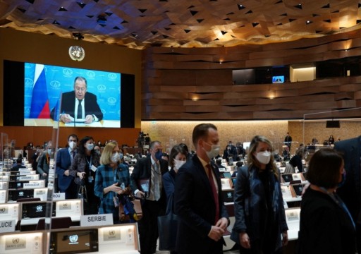 دبلوماسيون أوروبيون يغادرون جلسة حقوق الإنسان خلال كلمة لوزير خارجية روسيا