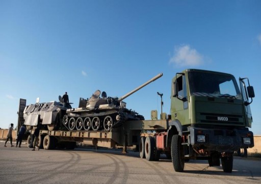 صحيفة روسية: حفتر يفشل في السيطرة على طرابلس رغم الدعم