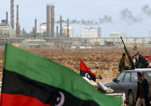 "النفط الليبية" تستنكر استيراد حفتر وقود طيران من الإمارات