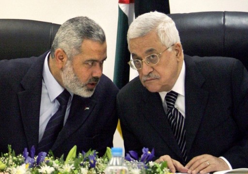 مسؤول في فتح يقول إن عباس مستعد لإرسال وفد إلى غزة لبحث المصالحة