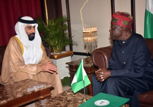 رئيس نيجيريا يوجه بحل خلاف مع "طيران الإمارات" على الفور