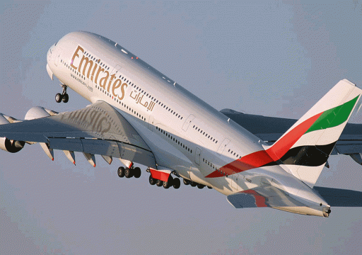 طيران الإمارات تتوقع تأثير "كورونا" على أدائها المالي