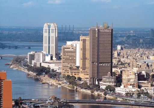 مصر تقرر إغلاق جميع المراكز التجارية والترفيهية حتى 31 مارس