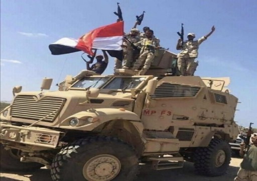 نشطاء يمنيون يدشنون "هاشتاغا" جديدا يهاجمون فيه سياسات أبوظبي في بلادهم