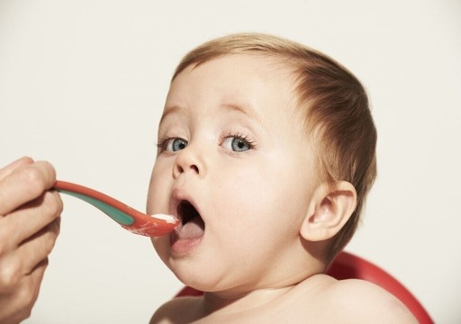 دراسة: 40% من منتجات أغذية الأطفال تحتوي على مبيدات حشرية سامة